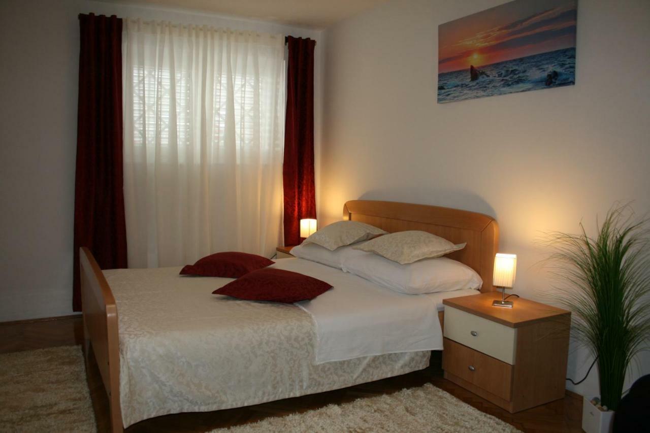 Apartments Josipa Split Exterior photo