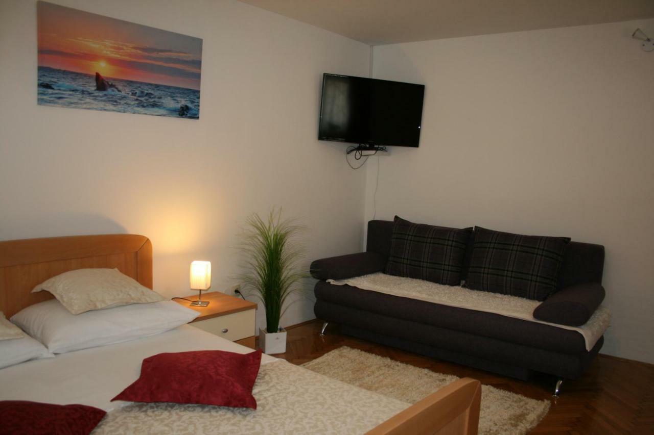 Apartments Josipa Split Exterior photo