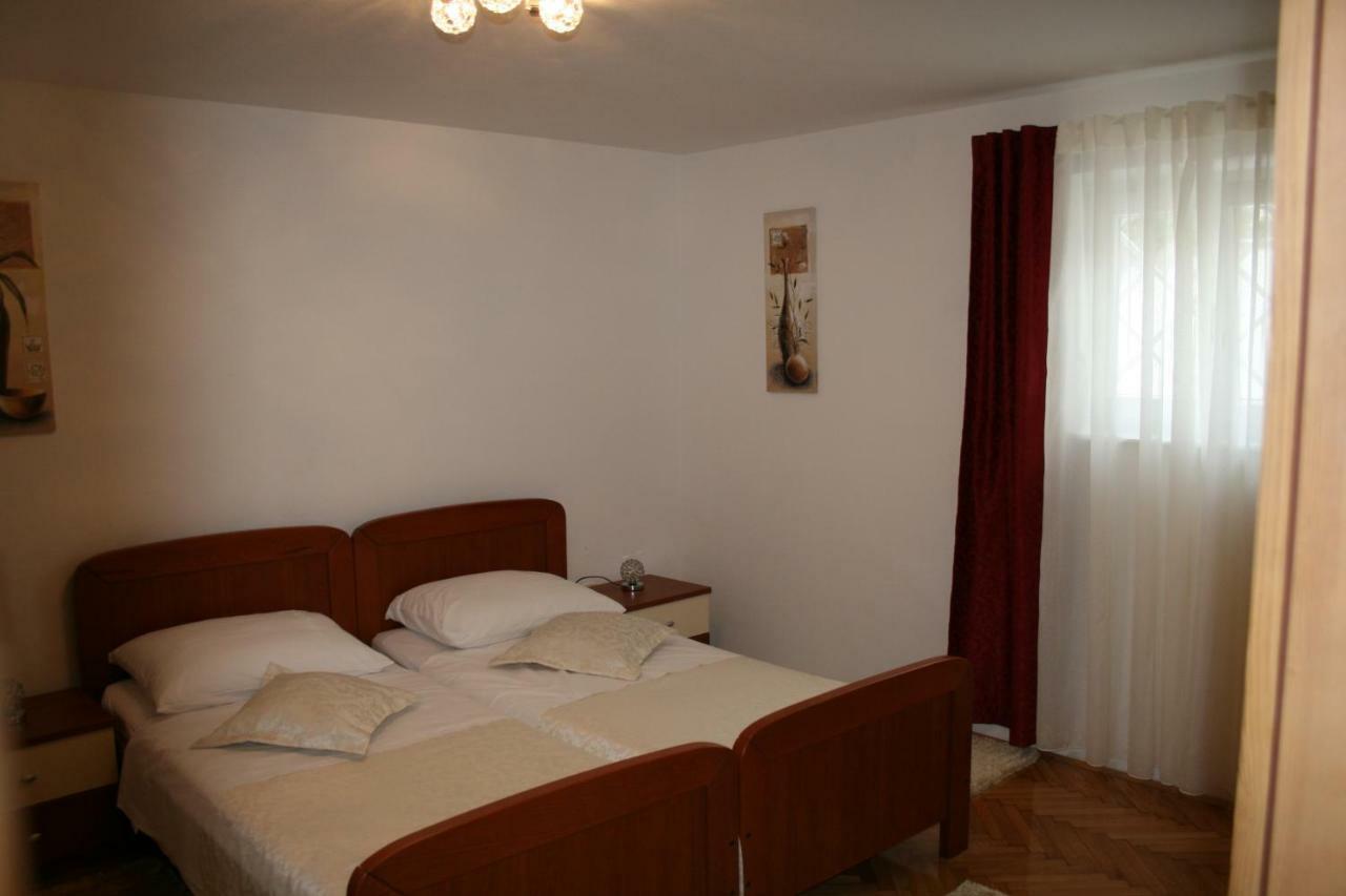 Apartments Josipa Split Exterior photo