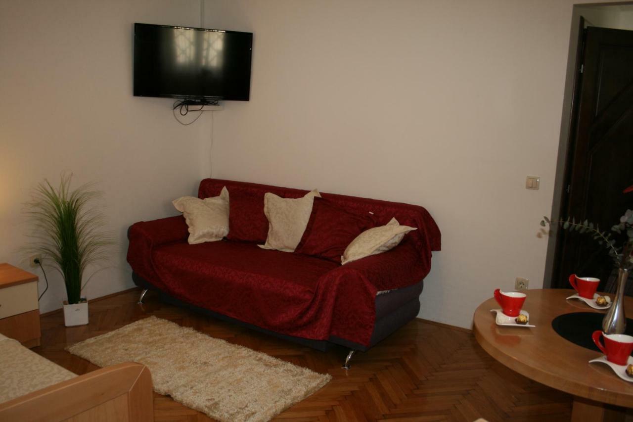 Apartments Josipa Split Exterior photo